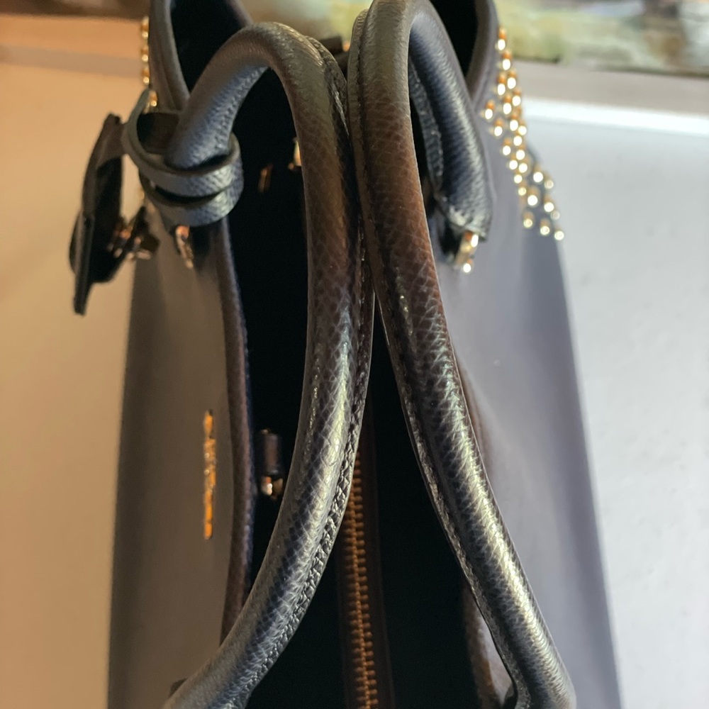 Coach Margot Carryall 27 Navy Blue Pebbled Leather Rivet Studded Tote - Picture 9 of 10